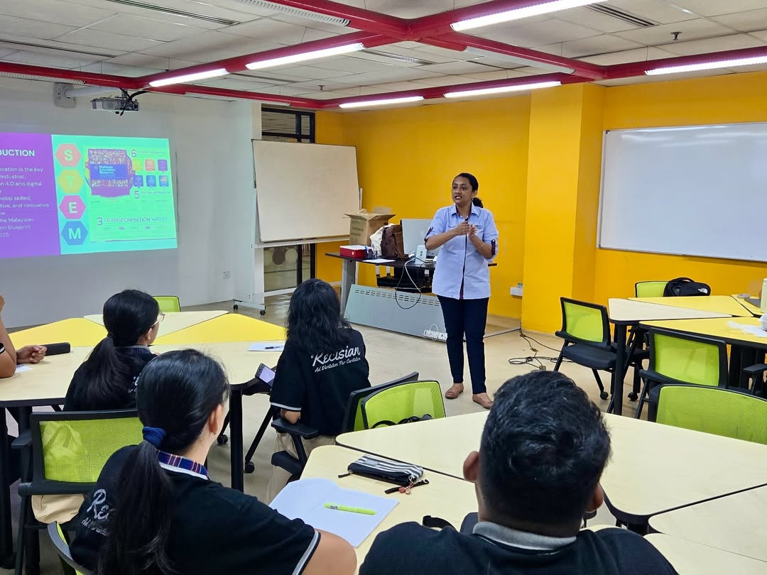 Program Teacher kryative m!ndset (3)