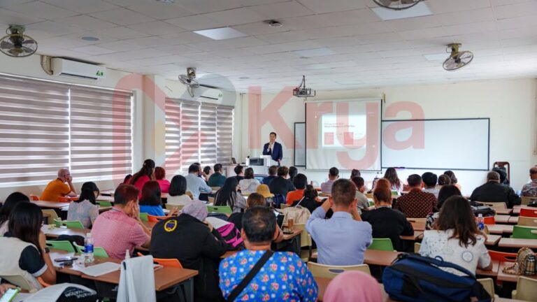 to truly inspire the next generation, educators must first commit to their own continuous evolut